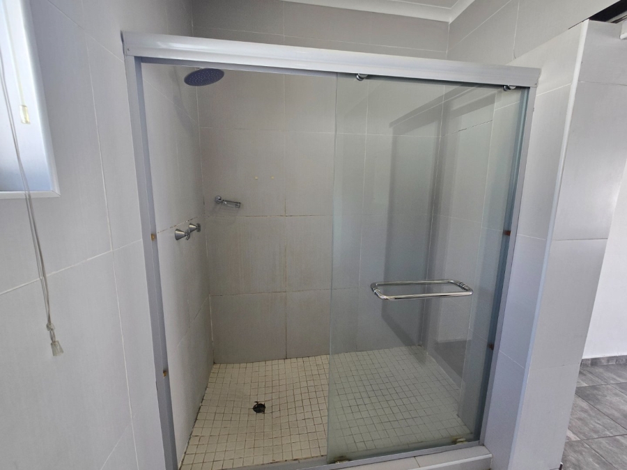 To Let commercial Property for Rent in Hospitaalheuwel Free State